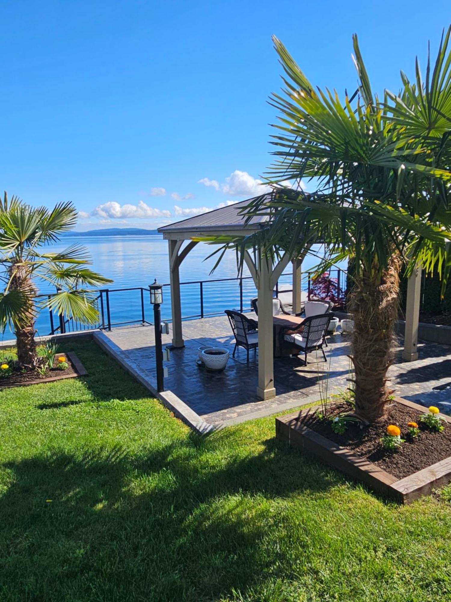 Sunrise Terraces Holiday home *